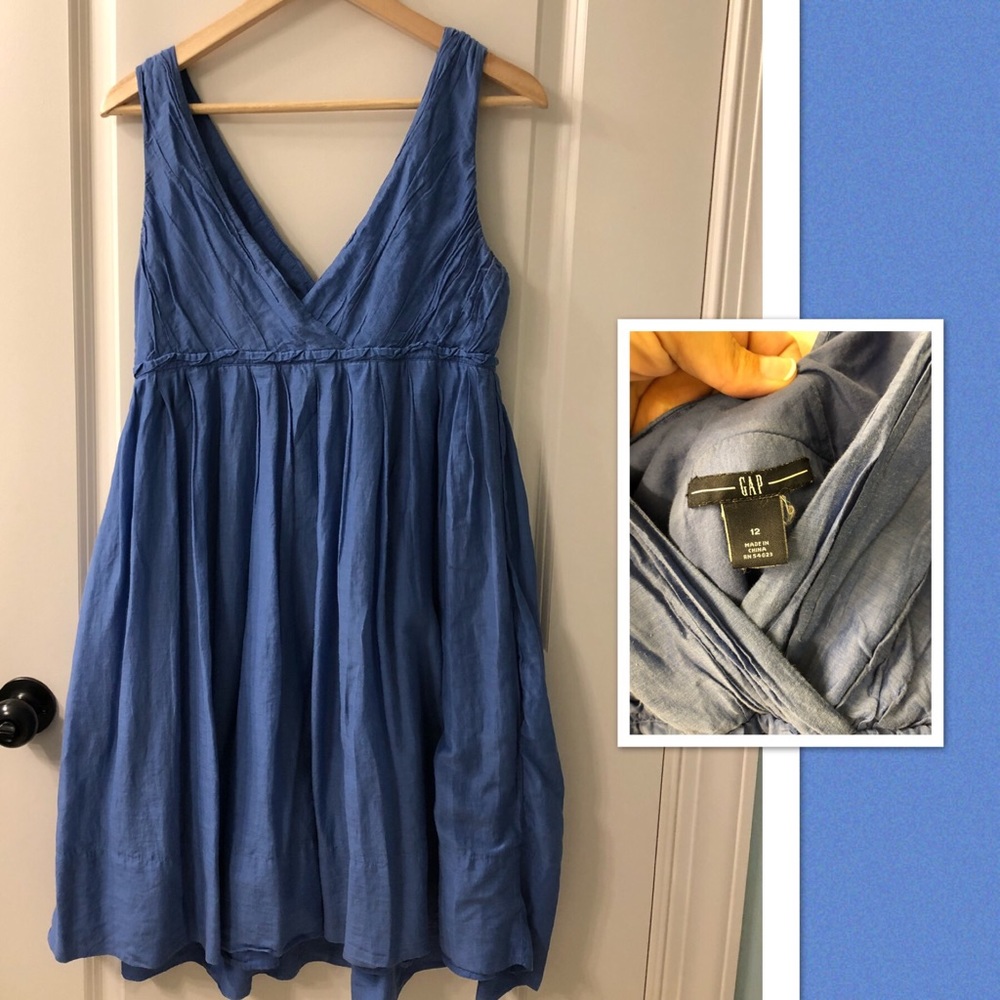 Gap Sundress Size 12 (runs small HAS POCKETS!! ❤️)